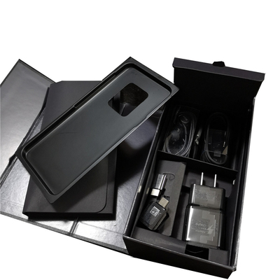 CMYK 4 6 Czarne magnetyczne zamknięcie Pudełko na smartfona Wkładka EVA