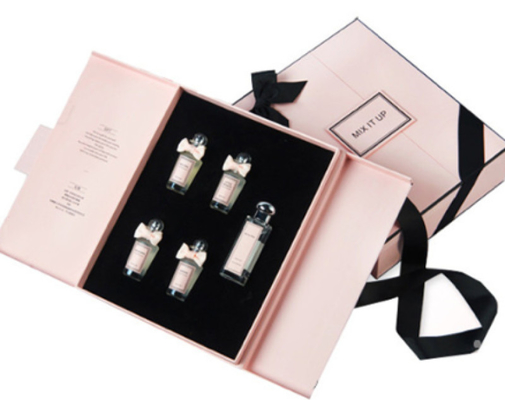 kupować C1S C2S Essential Oil Roller Packaging Składane pudełka na prezenty ze wstążką Eva Foam online manufacture