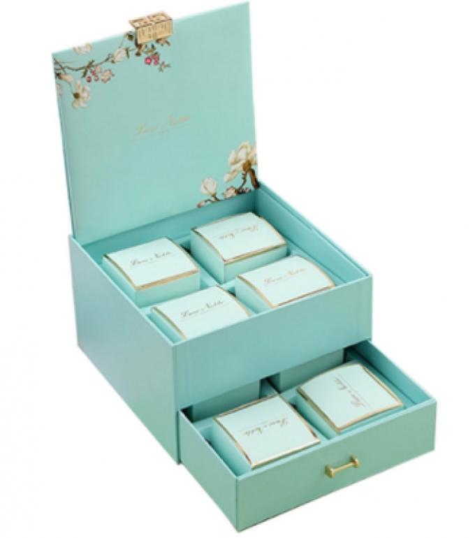 350g Art Paper Hard Cardboard Gift Boxes Opakowania z truflami czekoladowymi UV Spot 1